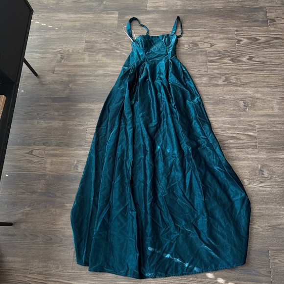 Immaculate Aura Shiny Dark Teal Taffeta Maxi Dress With Pockets NWT - Picture 4 of 4